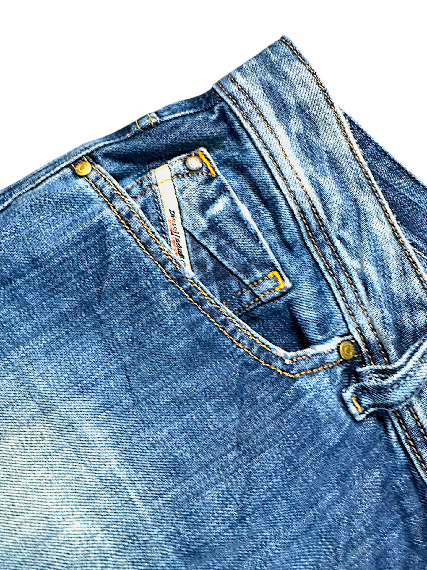 Vintage Diesel Flared Jeans „ZAGHOR“ (M)