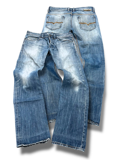 Vintage Diesel straight leg Jeans (S)