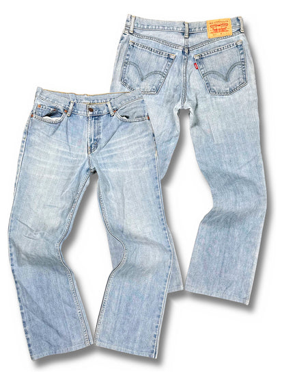 Vintage Levi’s Y2K Flared Jeans „517 Bootcut“ (S) – Vorder- und Rückansicht