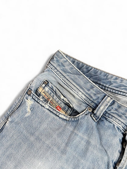 Vintage Diesel straight leg Jeans (M)