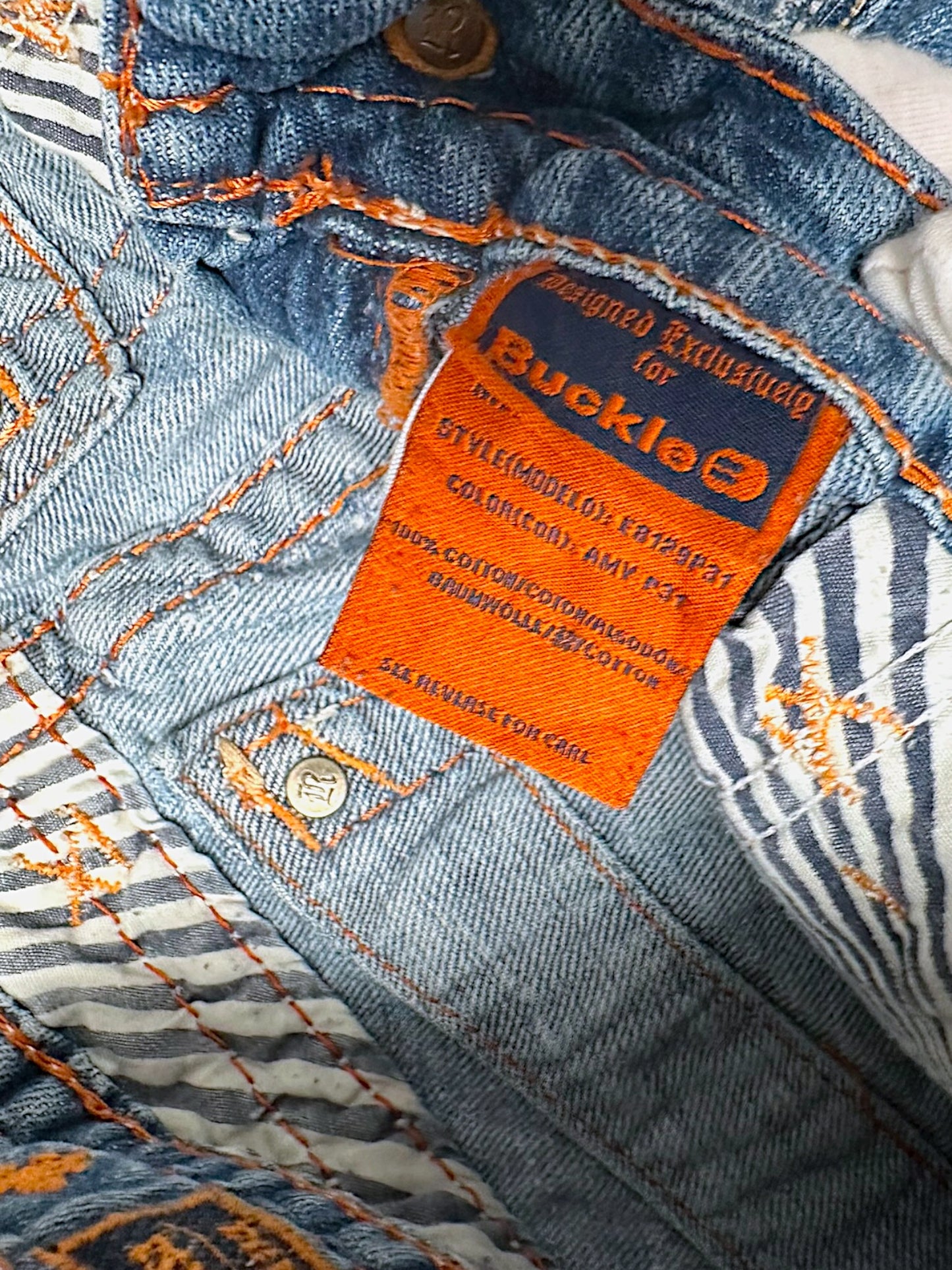 Vintage Rock Revival Y2K Straight Leg Jeans (S)