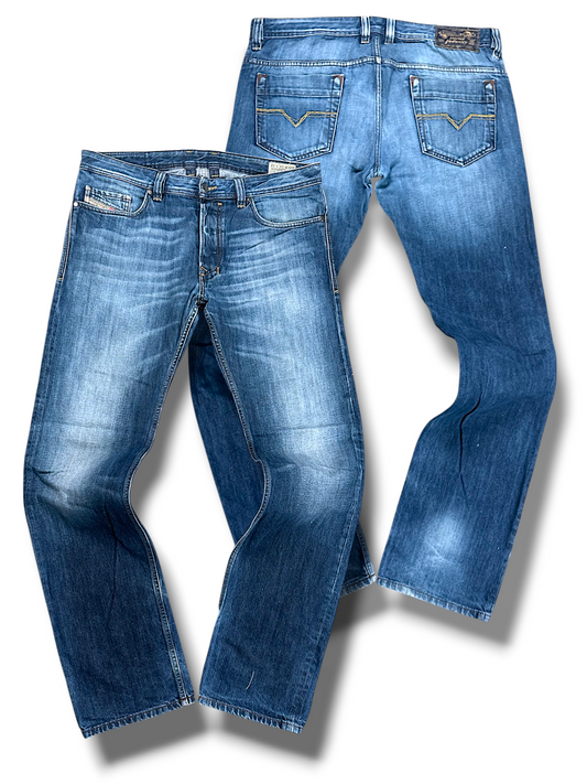 Vintage Diesel Straight Leg Jeans „SAFADO“ (XL)