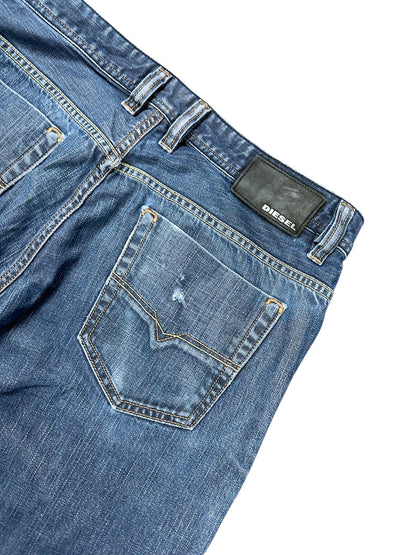 Vintage Diesel Straight Leg Jeans (M) – Detailaufnahme 5