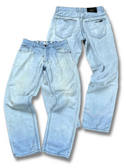 Vintage Armani Straight Leg Jeans (S) – Vorder- und Rückansicht