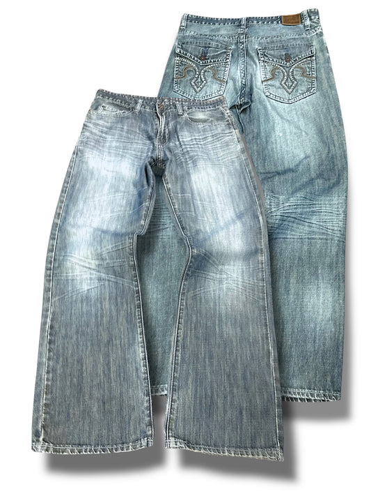 Vintage y2k Straight Leg Jeans (M)