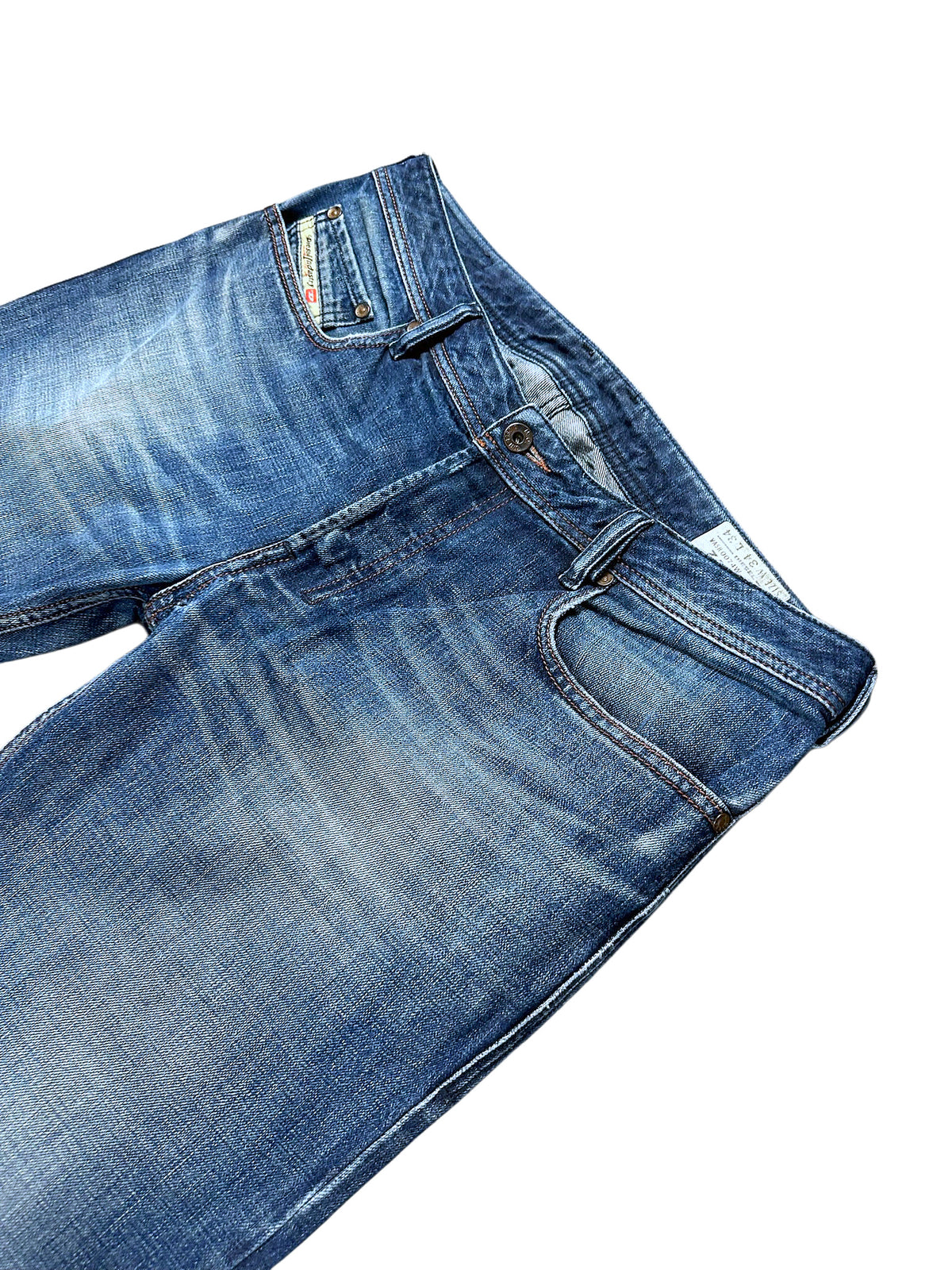 Vintage Diesel Flared Jeans (L) – Detailaufnahme 1