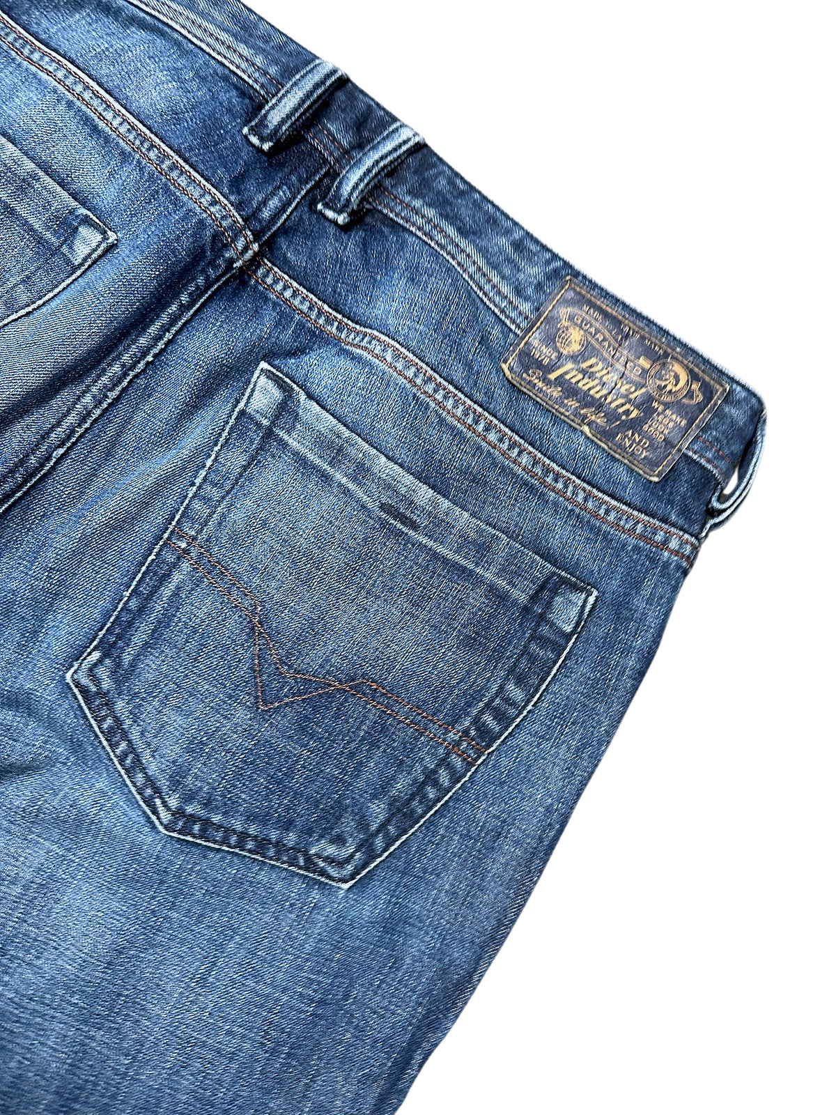 Vintage Diesel Flared Jeans (L) – Detailaufnahme 3