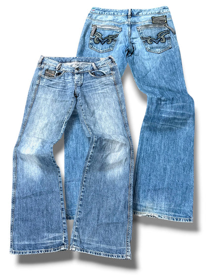 Vintage Diesel Y2K Low Waist Bootcut / Flared Damenjeans (M)