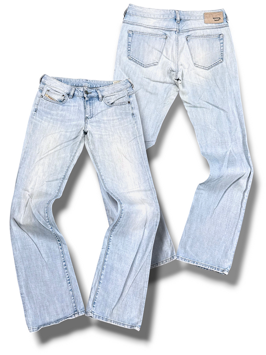 Vintage Diesel Y2K Bootcut / Flared Damenjeans (M)