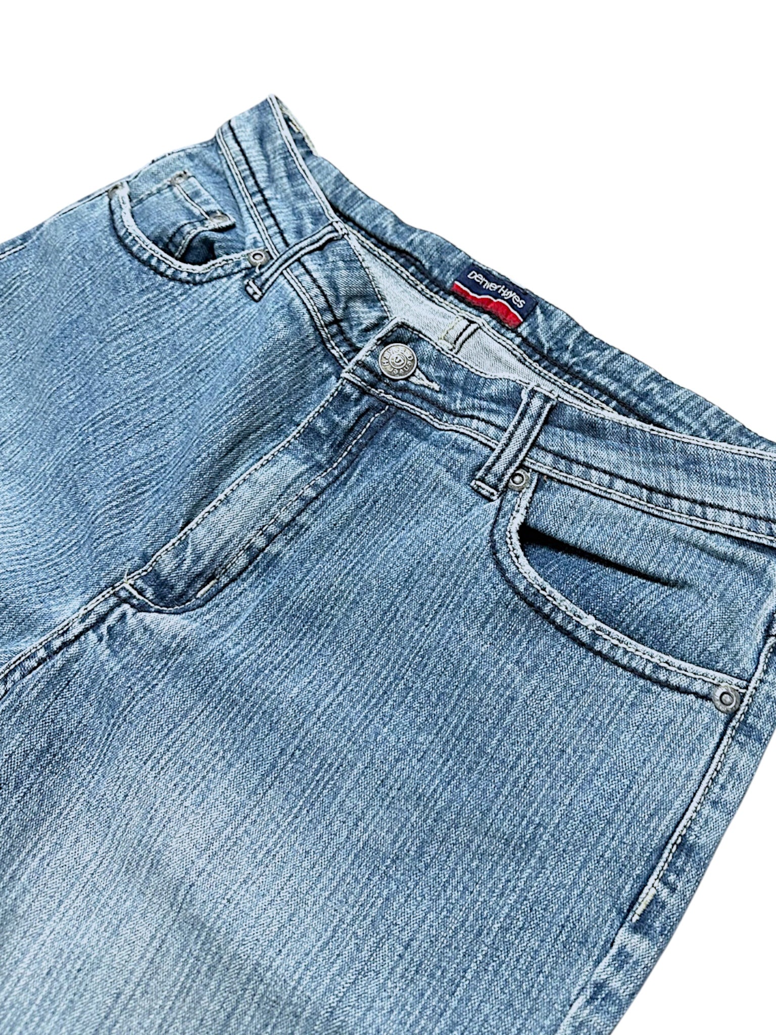 Vintage Y2K Embroidery Flared Jeans (L)