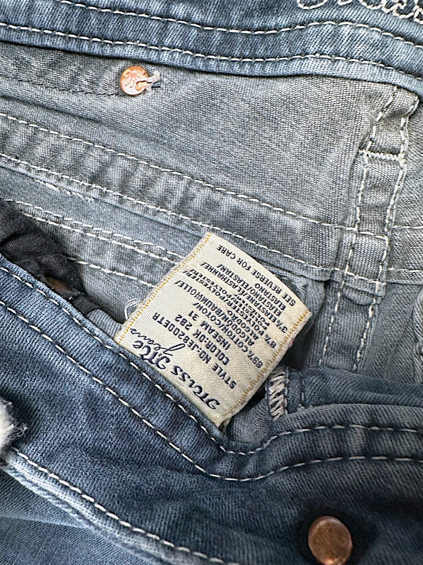 Vintage Miss Me Y2K Bootcut / Flared Damenjeans (M)