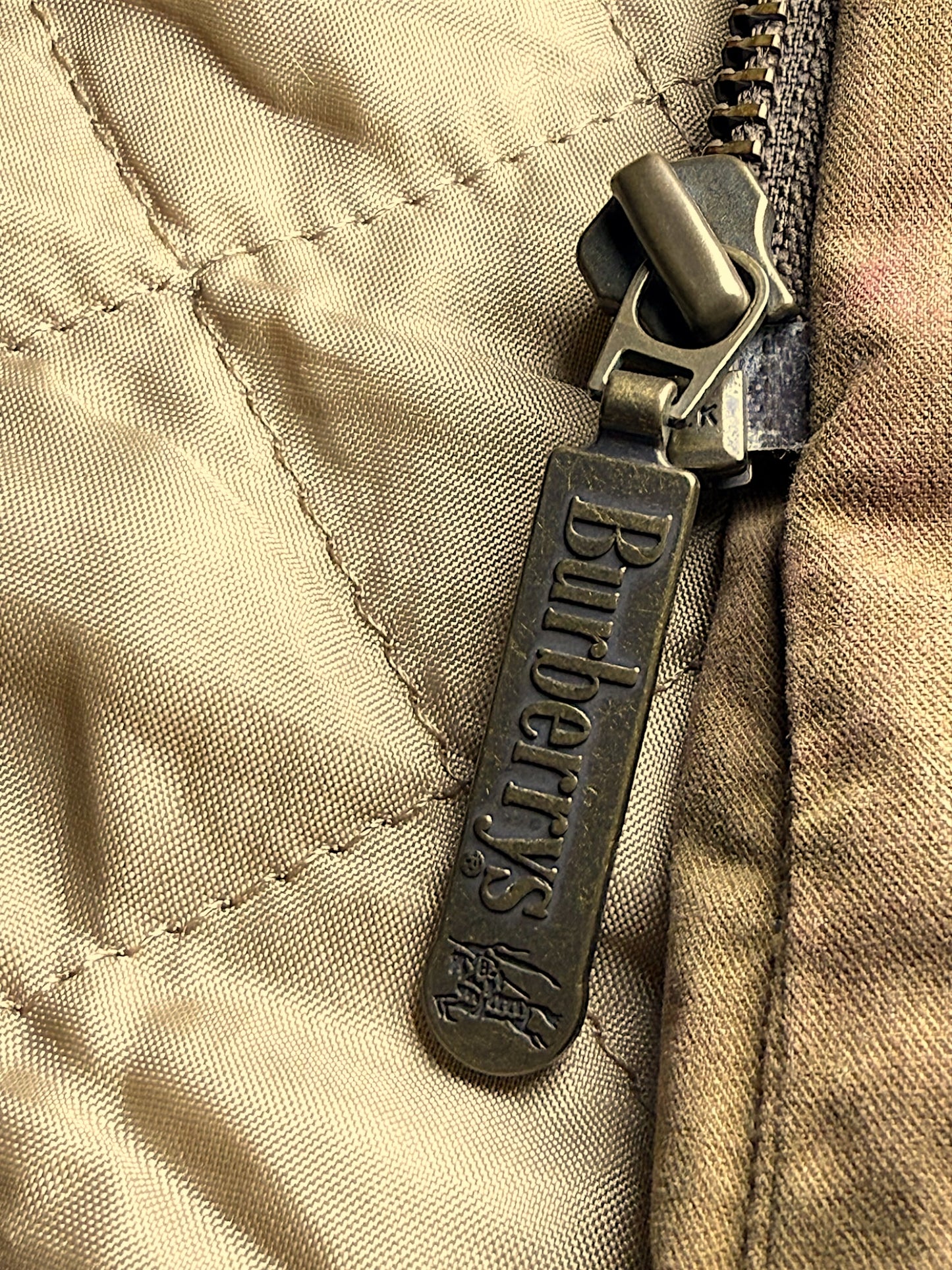Vintage Burberry Mantel (L)
