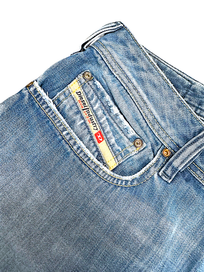Vintage Diesel Y2K Flared Baggy Jeans (L)