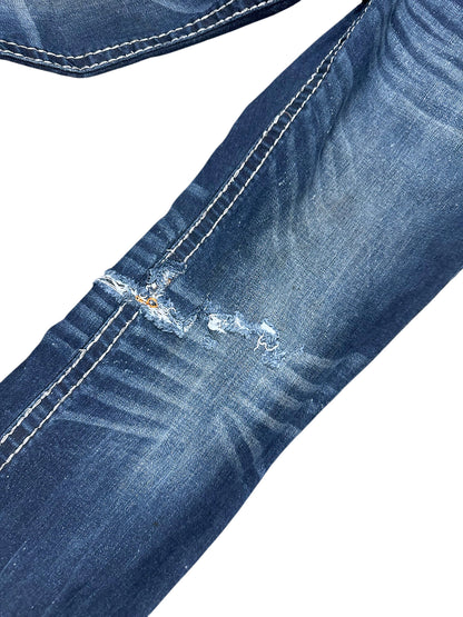 Vintage Rock Revival Y2K Straight Leg Damenjeans (M) – Detailaufnahme 3
