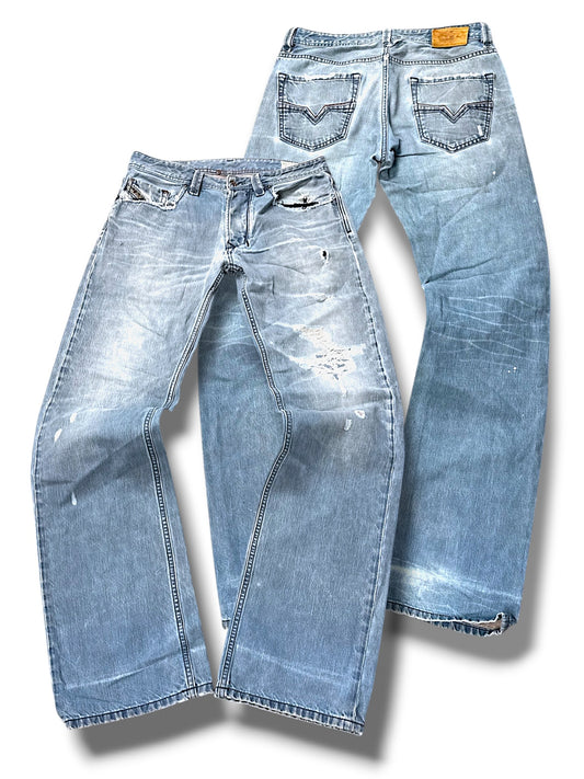 Vintage Diesel Straight Leg Jeans (M)