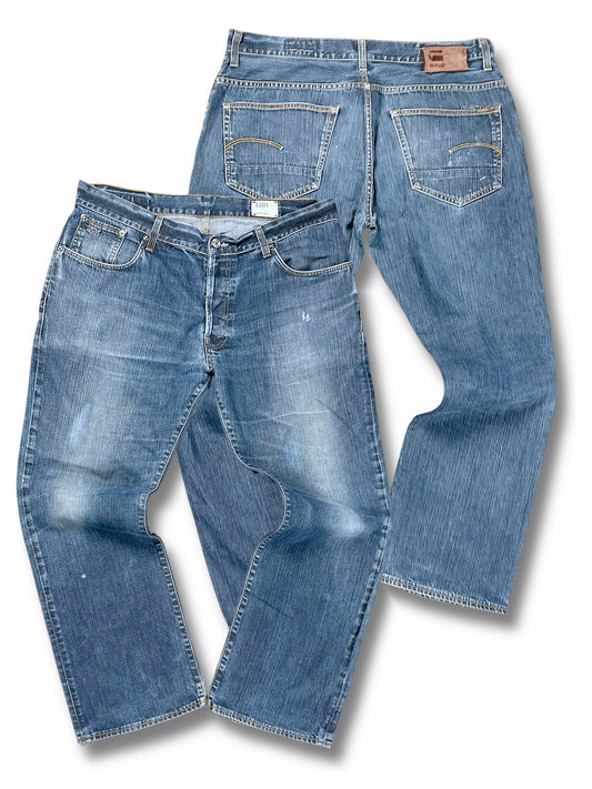 Vintage G-Star Baggy Jeans „3301“ (M) – Vorder- und Rückansicht