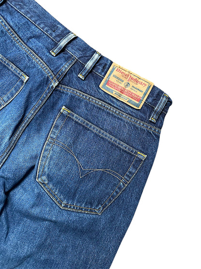 Vintage Diesel Straight Leg Jeans (M)