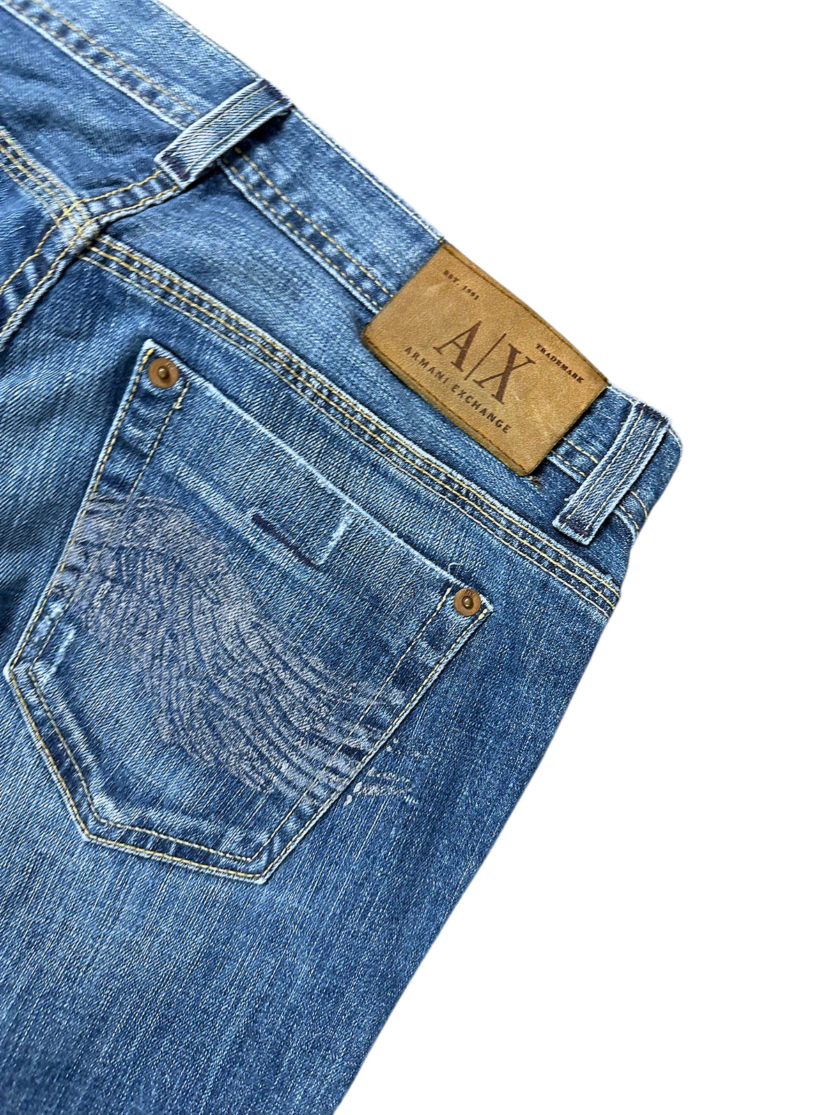Vintage Armani Y2K Flared Jeans (M) – Detailaufnahme 5