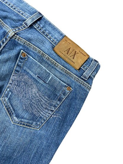 Vintage Armani Y2K Flared Jeans (M) – Detailaufnahme 5