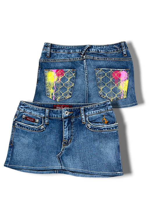 Vintage Embroidery Y2K Rock (M)