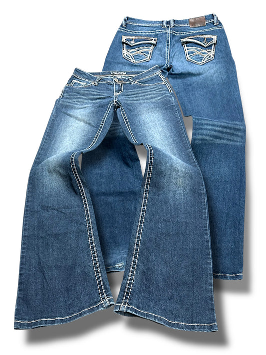 Vintage Embroidery Y2K Low Waist Bootcut / Flared Damenjeans (M)