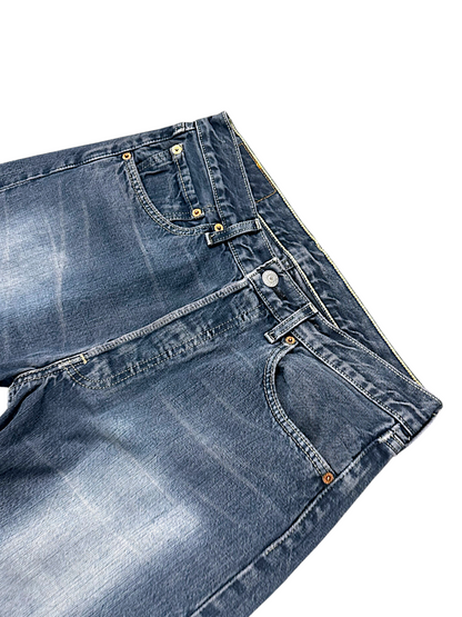 Vintage Levi‘s Y2K Straight Leg Jeans (M)