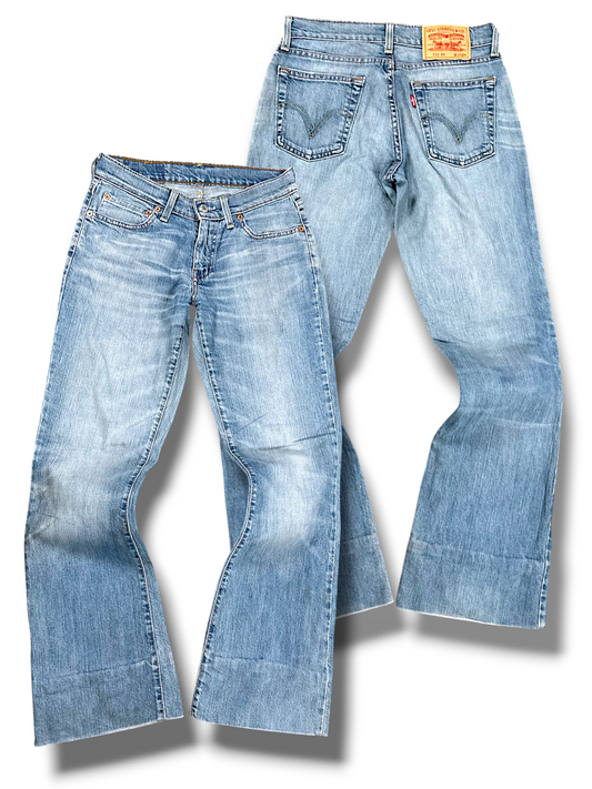Vintage Levi’s Bootcut / Flared Damenjeans „529“ (S)