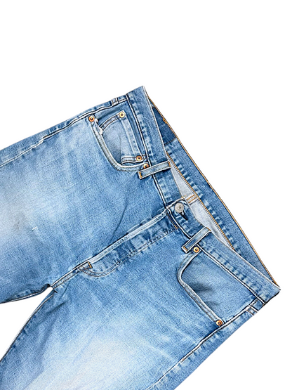 Vintage Levi’s Y2K Straight Leg Jeans (XL)