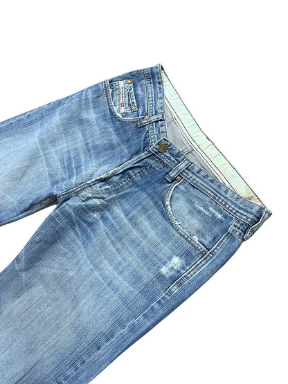 Vintage Diesel Y2K Flared Jeans (S) – Detailaufnahme 1