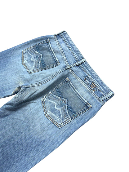 Vintage Diesel Y2K Flared Jeans (S) – Detailaufnahme 3