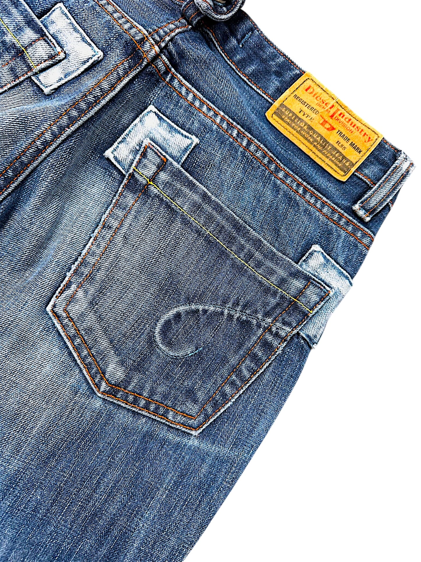 Vintage Diesel Y2K Flared Damenjeans (M)