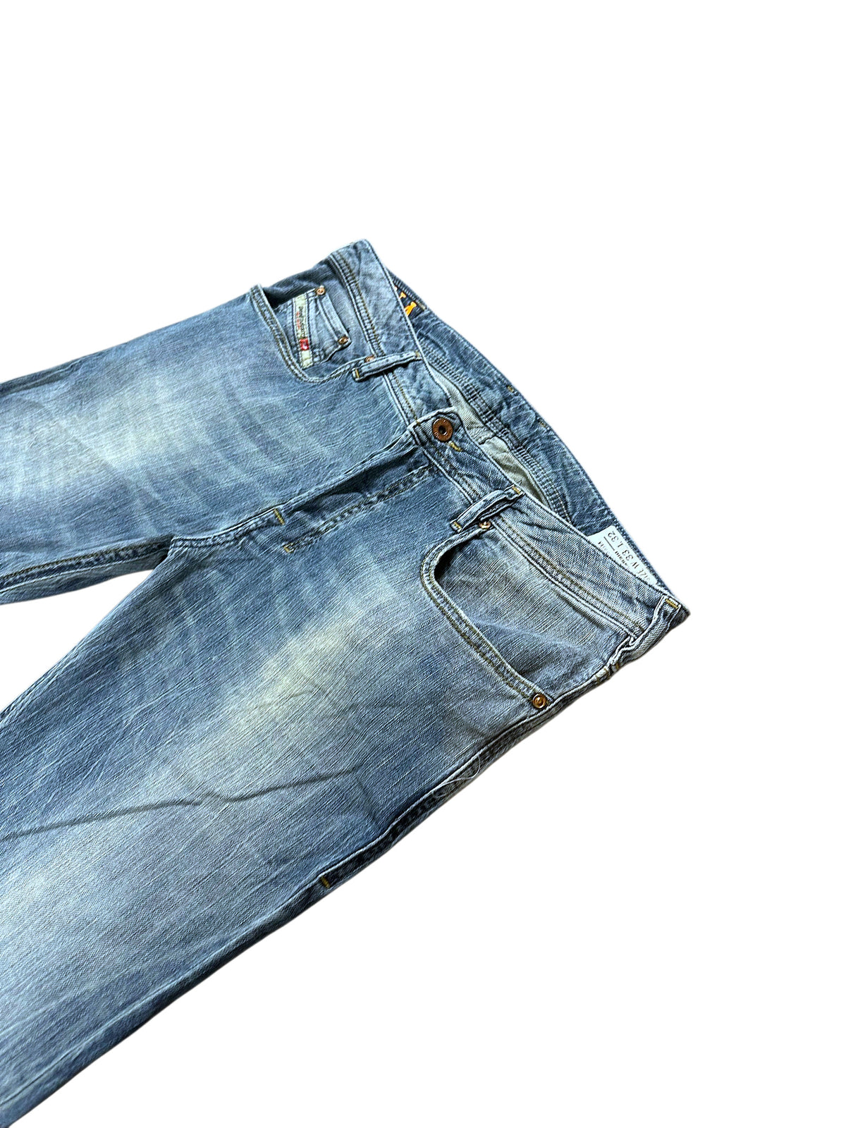 Vintage Diesel Flared Jeans „Zatiny“ (L) – Detailaufnahme 1