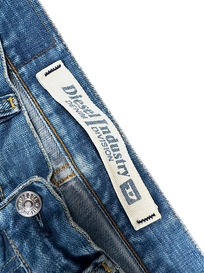Vintage Diesel „Industry“ Straight Leg Jeans (M)