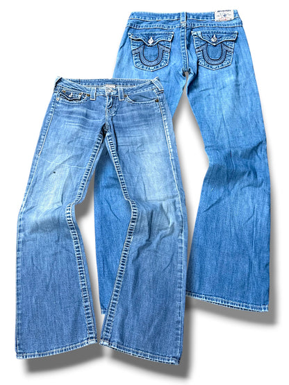 Vintage True Religion Y2K Flared Jeans (M)