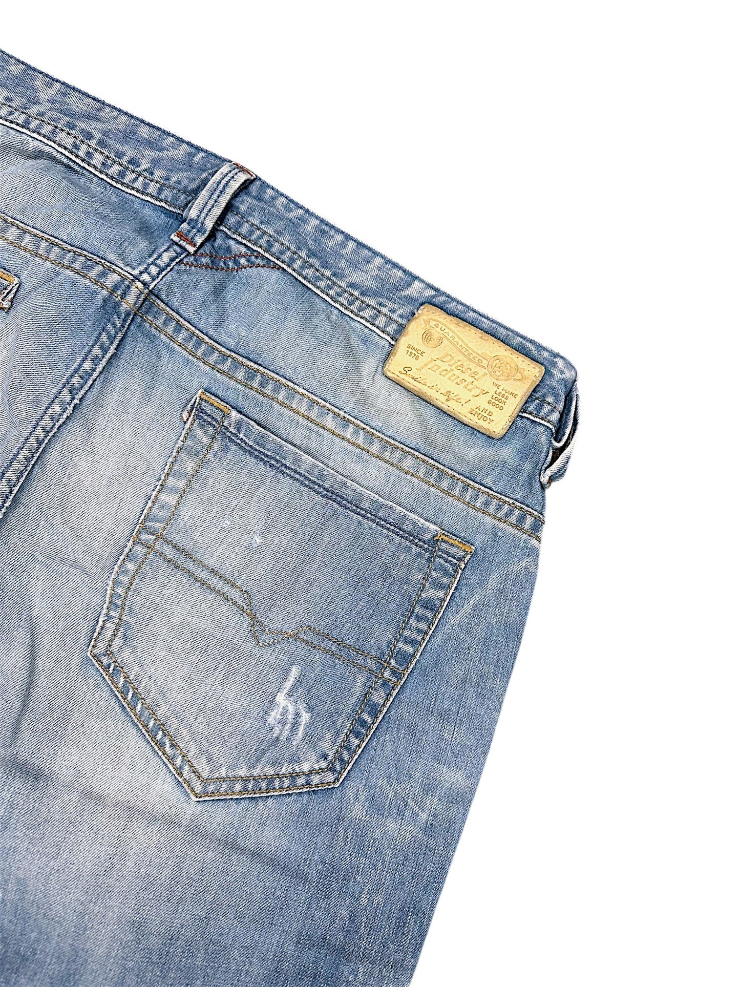 Vintage Diesel Y2K Straight Leg Jeans (M)