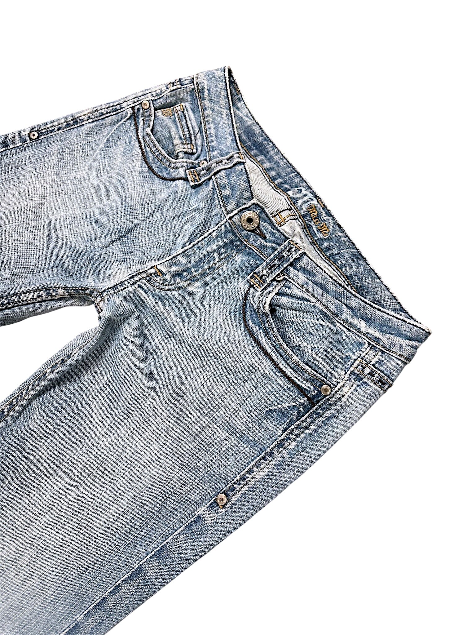 Vintage Miss Me Y2K Bootcut / Flared Damenjeans (M)