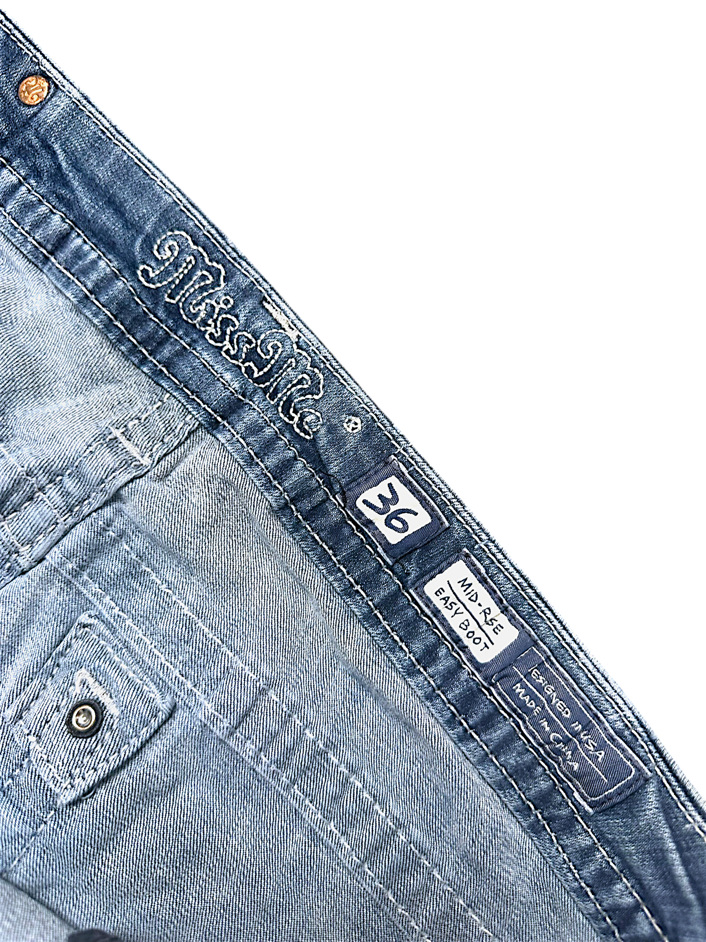 Vintage Miss Me Y2K Bootcut / Flared Damenjeans (M)