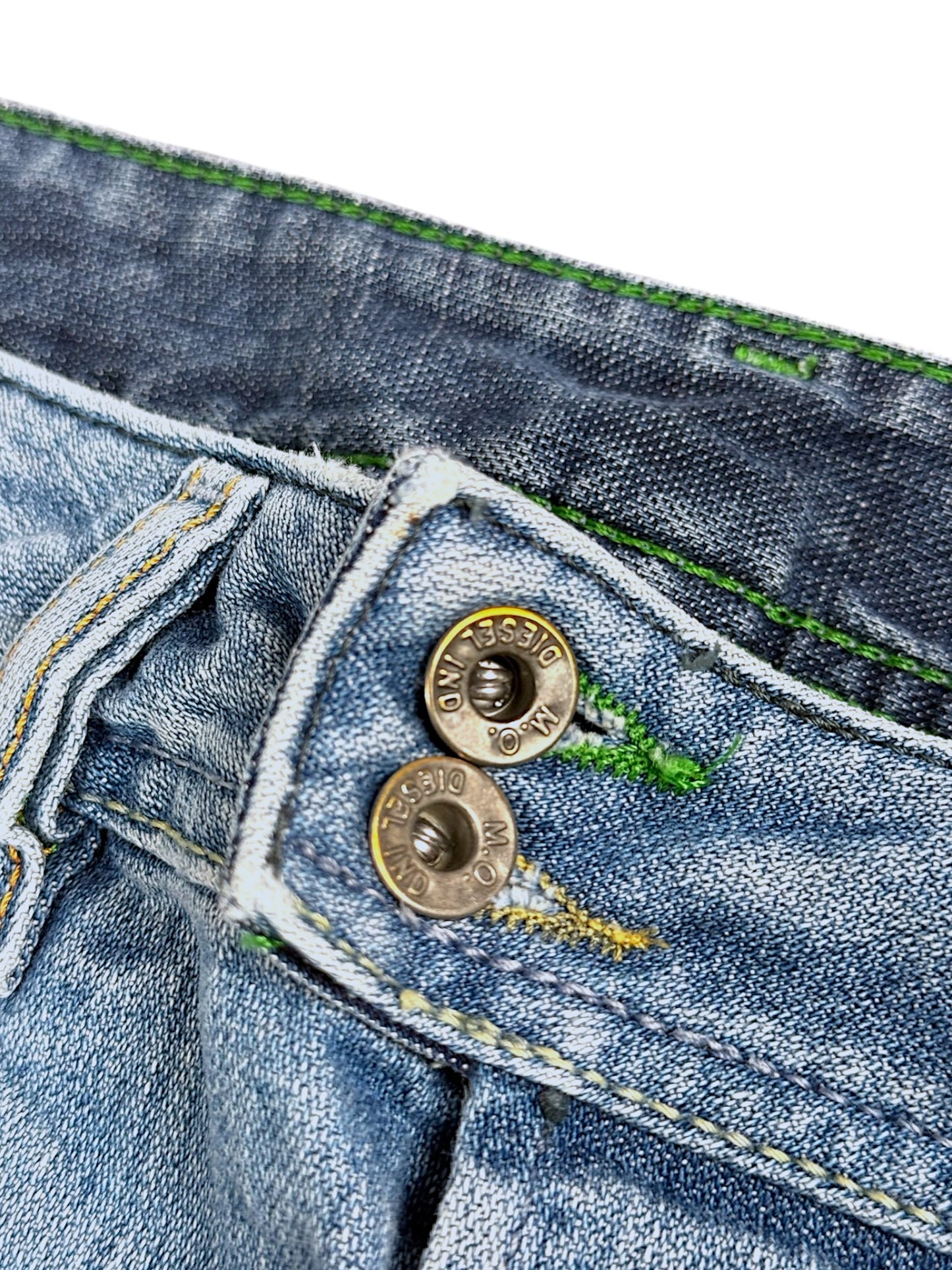 Vintage Diesel y2k Jeans (L)