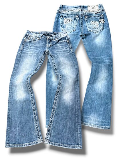 Vintage Miss Me Y2K Low Waist Bootcut Damenjeans (XS)