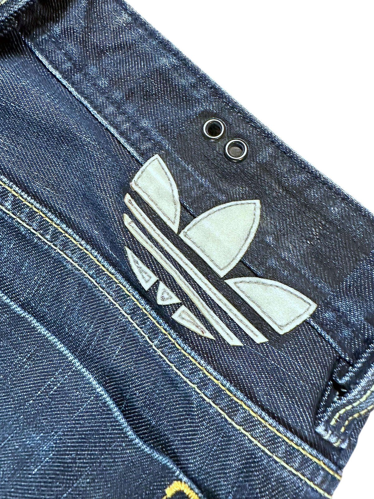 Vintage Diesel x Adidas Y2K Flared Jeans (S) – Detailaufnahme 5