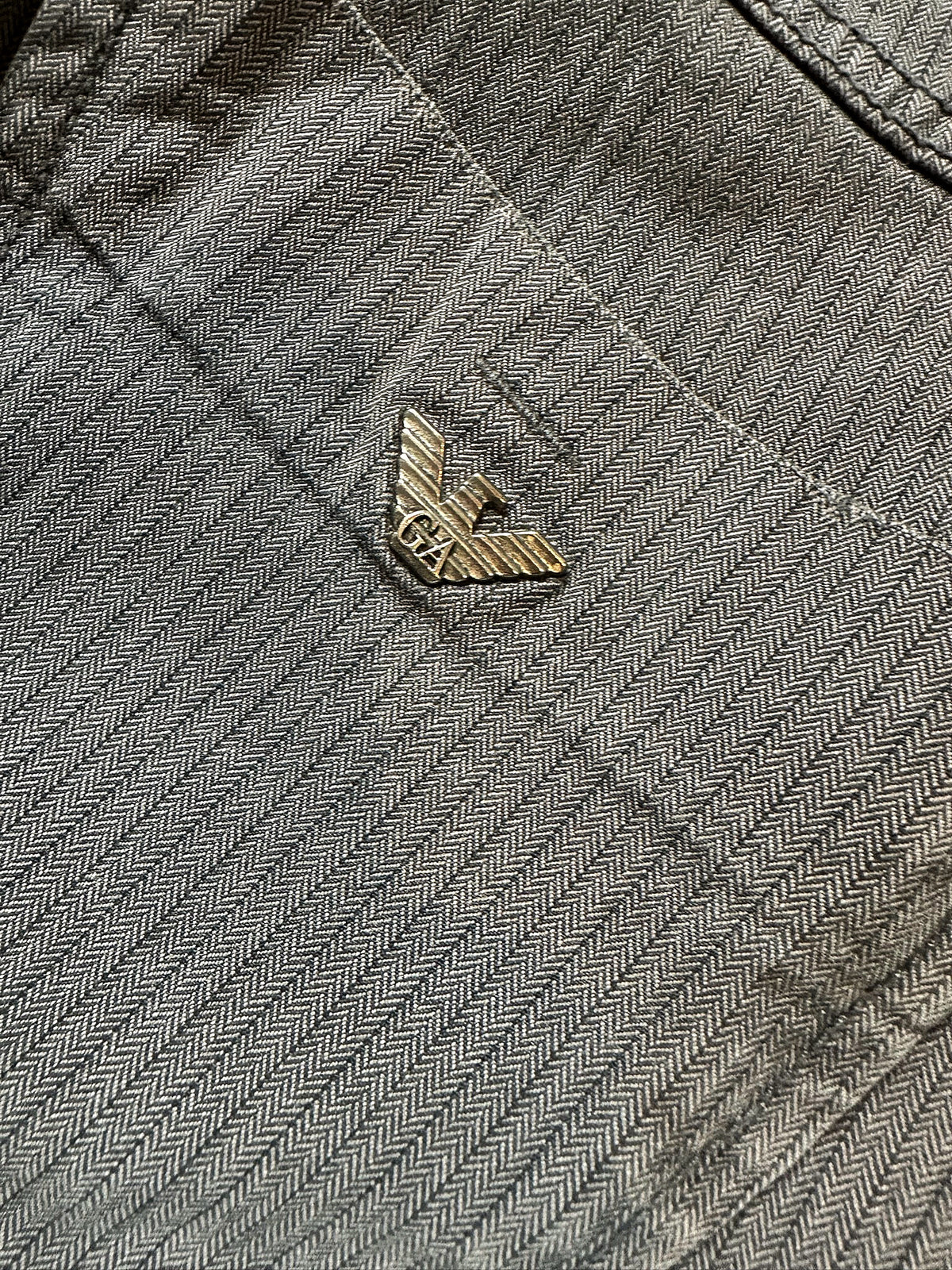 Vintage Armani Straight Leg 5-Pocket Hose (L) – Detailaufnahme 3