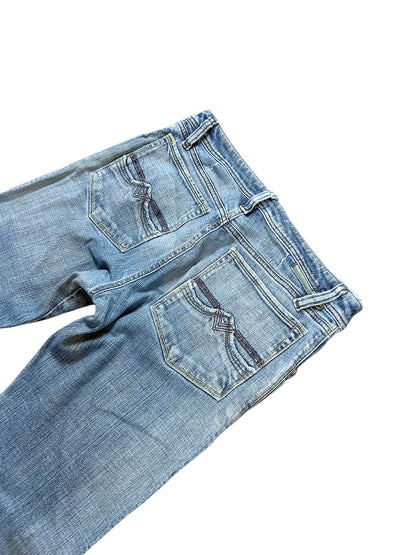 Vintage Diesel Y2K Flared Jeans (S) – Detailaufnahme 3