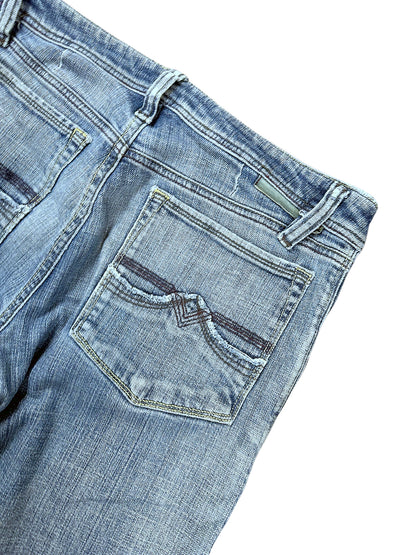Vintage Diesel Y2K Flared Jeans (S) – Detailaufnahme 4