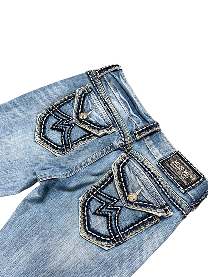 Vintage Miss Me Y2K Bootcut / Flared Damenjeans (M)