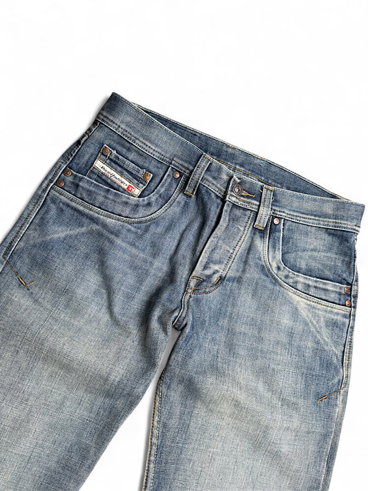 Vintage Diesel straight leg Jeans (M)
