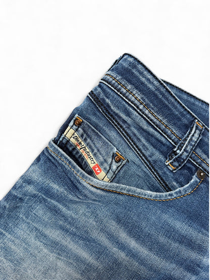 Vintage Diesel straight leg Jeans (S)