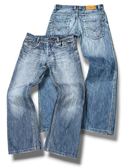 Vintage Diesel Y2K Straight Leg Jeans (S)