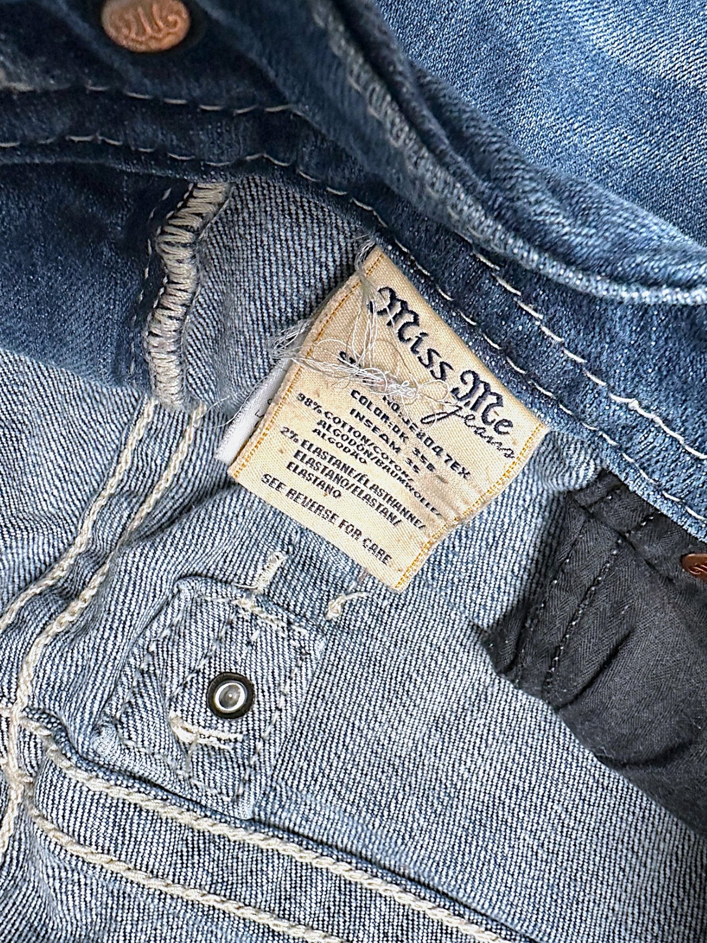 Vintage Miss Me Y2K Bootcut / Flared Damenjeans (XL)