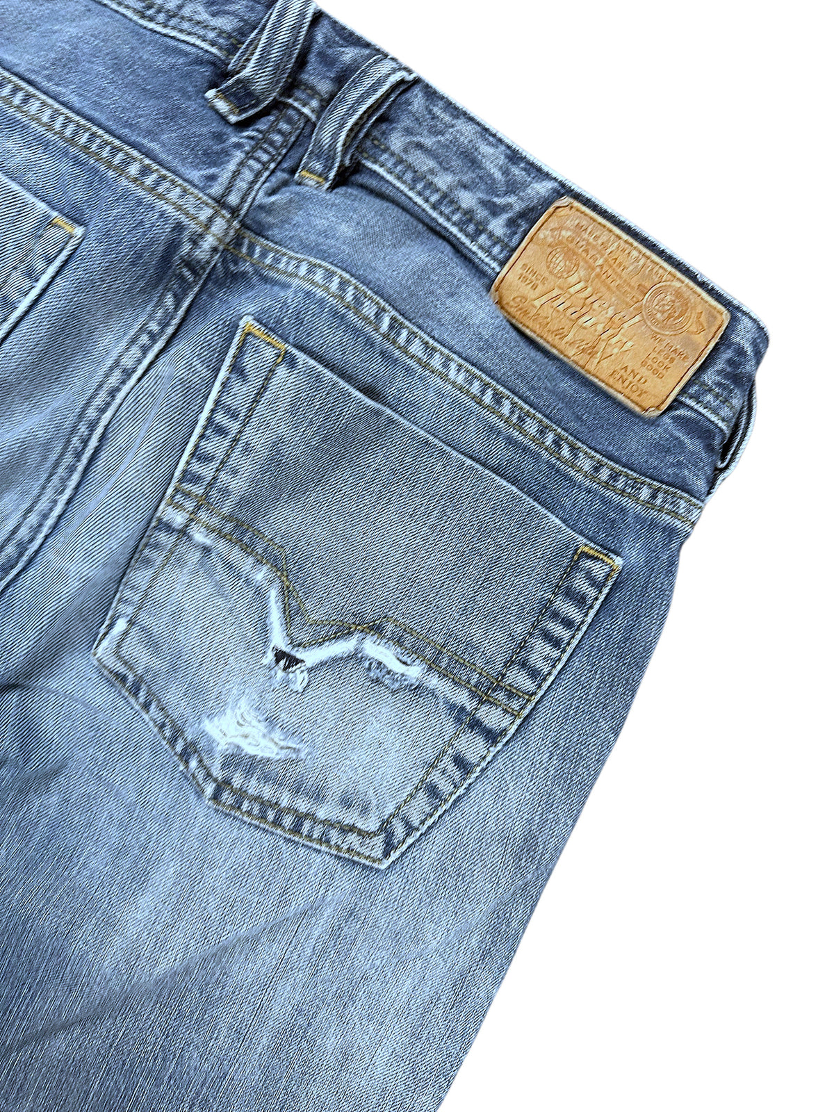 Vintage Diesel Y2K Flared Jeans „Zatiny“ (S) – Detailaufnahme 4