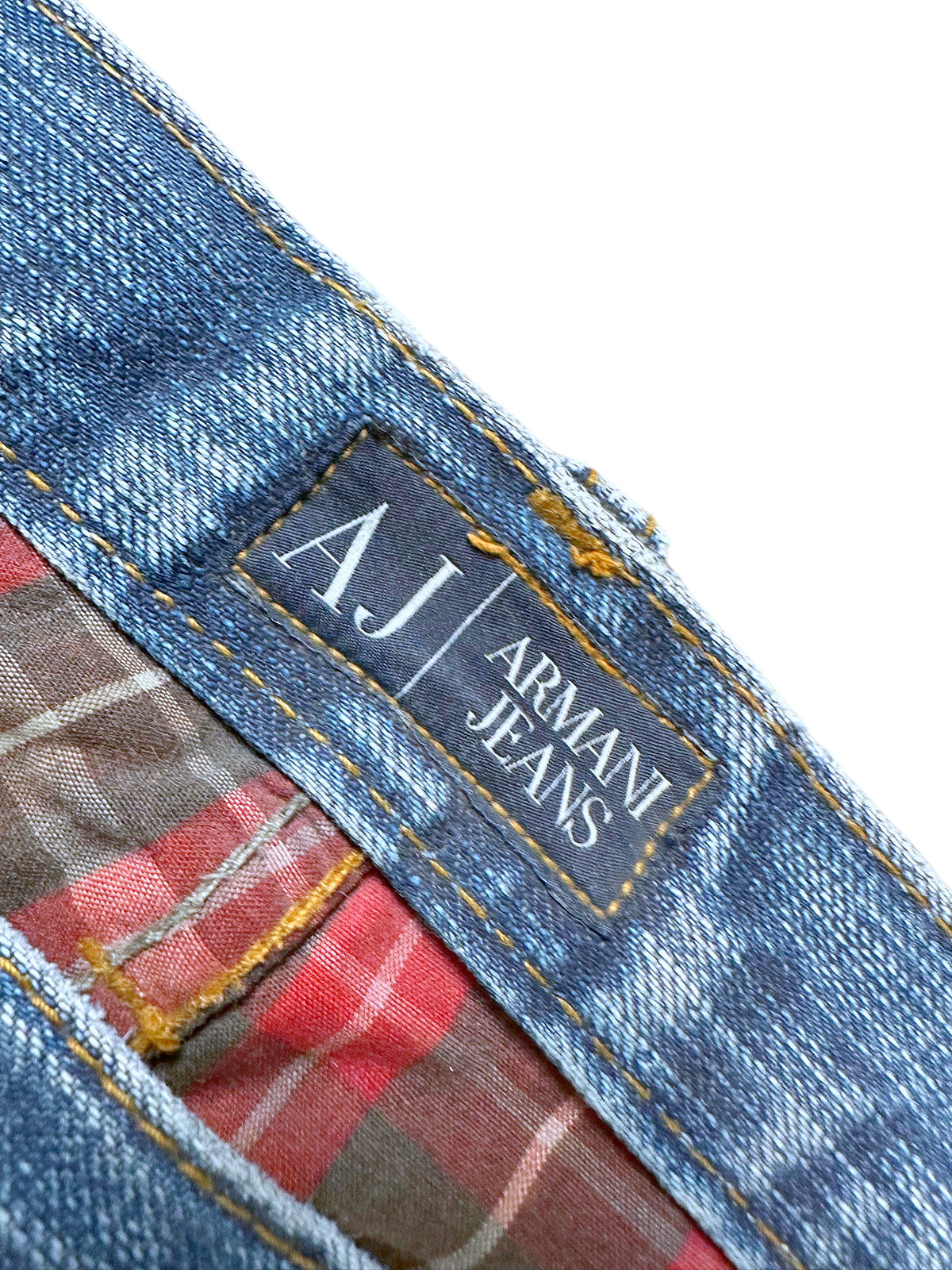 Vintage Armani Straight Leg Jeans (XL) – Detailaufnahme 2